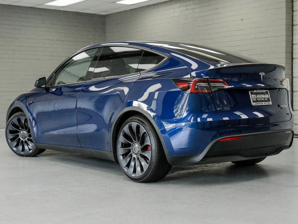 Tesla Model Y photo 27