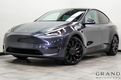 2022 Tesla Model Y - 7SAYGDEF1NF377029