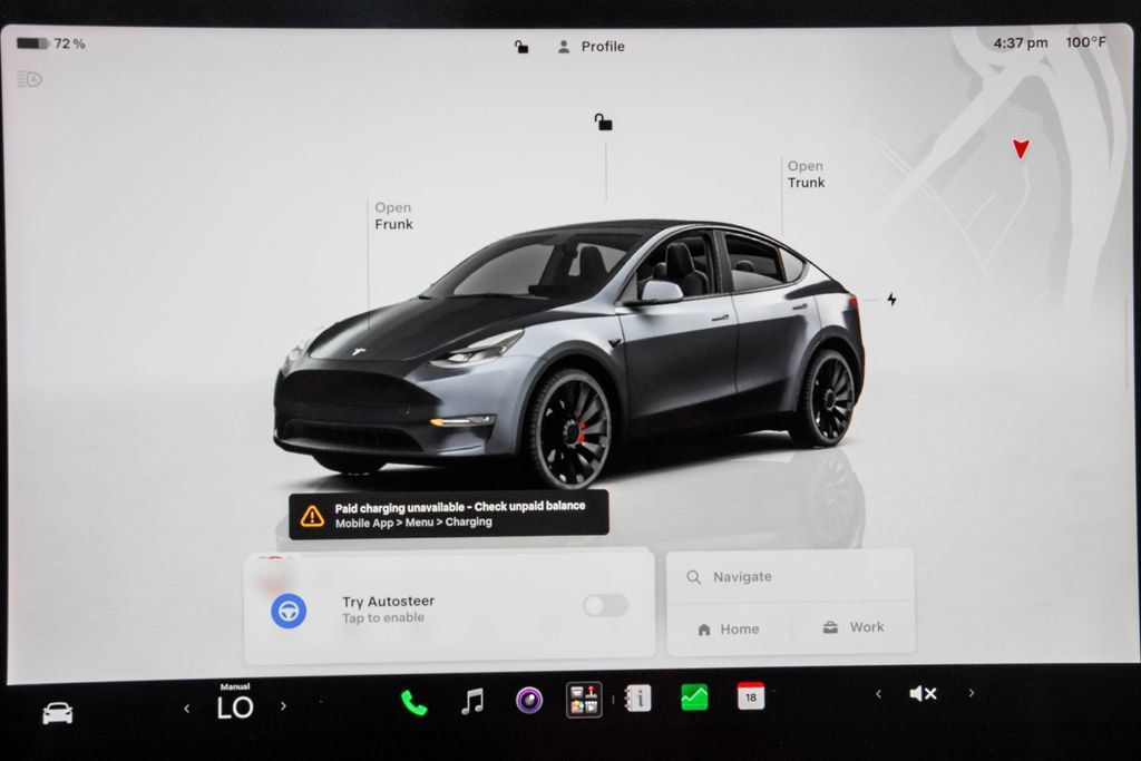 Tesla Model Y photo 25