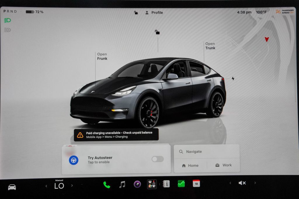 Tesla Model Y photo 28