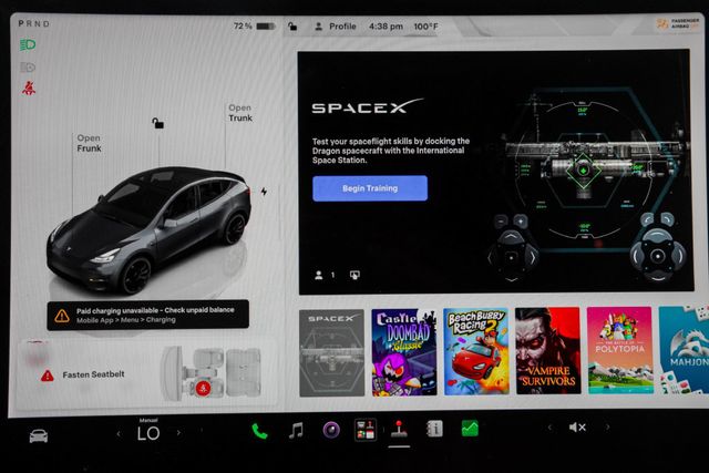 2022 Tesla Model Y Performance AWD - 23082925 - 30