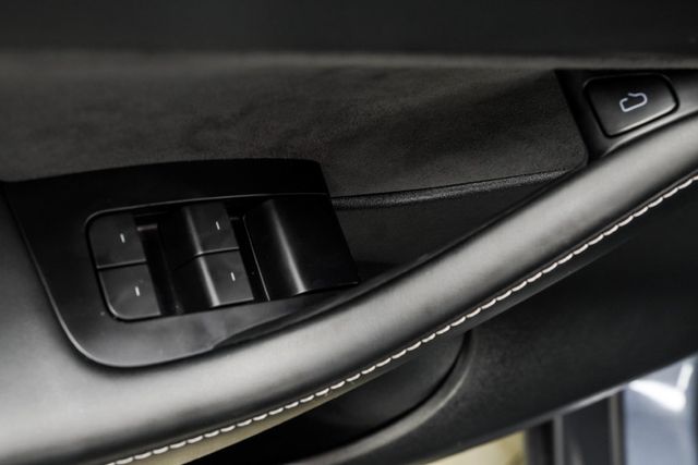 2022 Tesla Model Y Performance AWD - 23082925 - 38