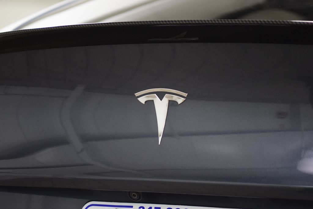 2022 Tesla Model Y Performance AWD - 23053471 - 21