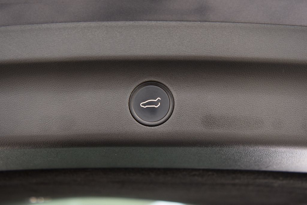 2022 Tesla Model Y Performance AWD - 23053471 - 26