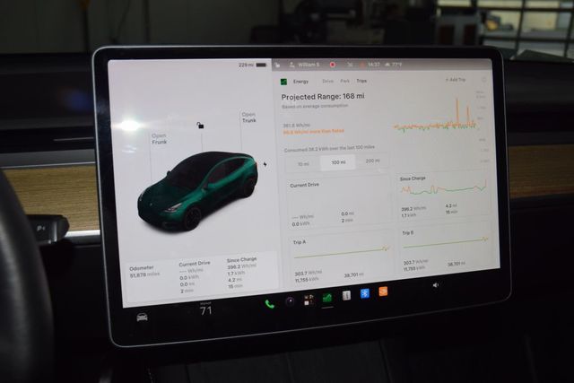 2022 Tesla Model Y Performance AWD - 23053471 - 31