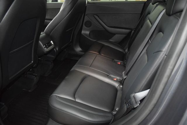 2022 Tesla Model Y Performance AWD - 23053471 - 38
