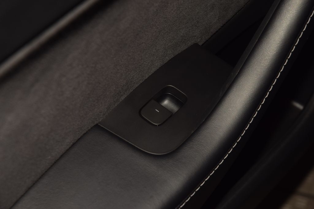 2022 Tesla Model Y Performance AWD - 23053471 - 41