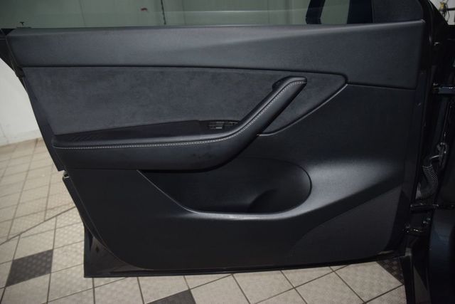 2022 Tesla Model Y Performance AWD - 23053471 - 43