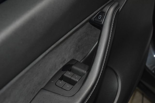 2022 Tesla Model Y Performance AWD - 23053471 - 44
