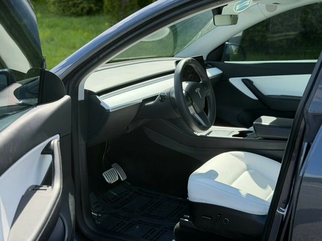 2022 Tesla Model Y Performance AWD - 23014606 - 10