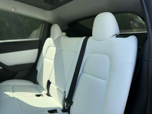 2022 Tesla Model Y Performance AWD - 23014606 - 13