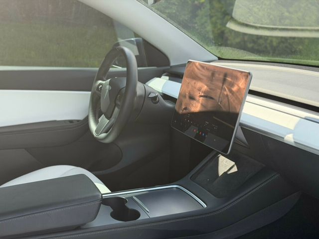 2022 Tesla Model Y Performance AWD - 23014606 - 17
