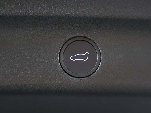 2022 Tesla Model Y Performance AWD - 22962360 - 20