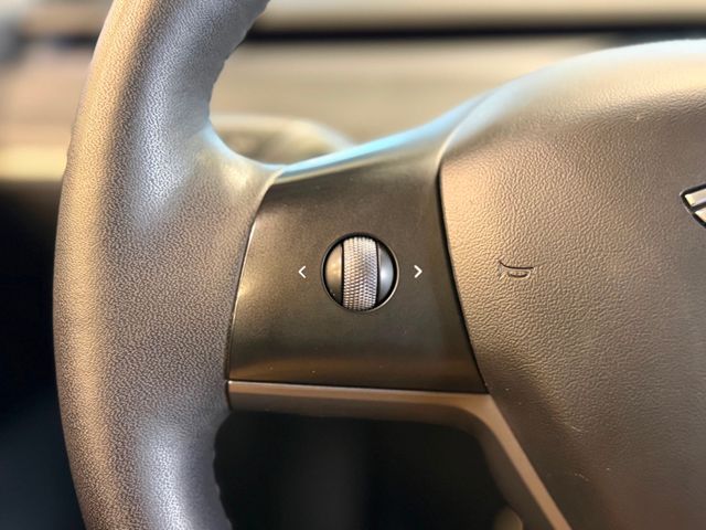 2022 Tesla Model Y Performance AWD - 23001807 - 24