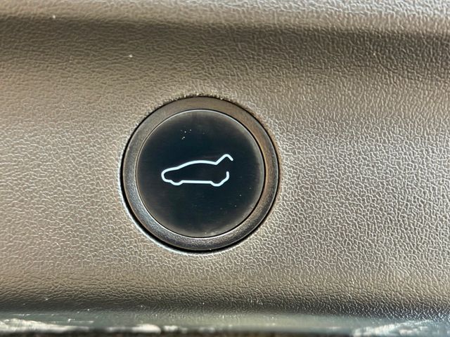 2022 Tesla Model Y Performance AWD - 23001807 - 34