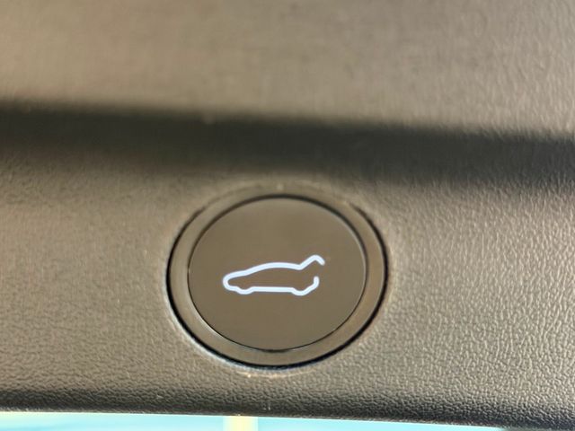 2022 Tesla Model Y Performance AWD - 23059075 - 40