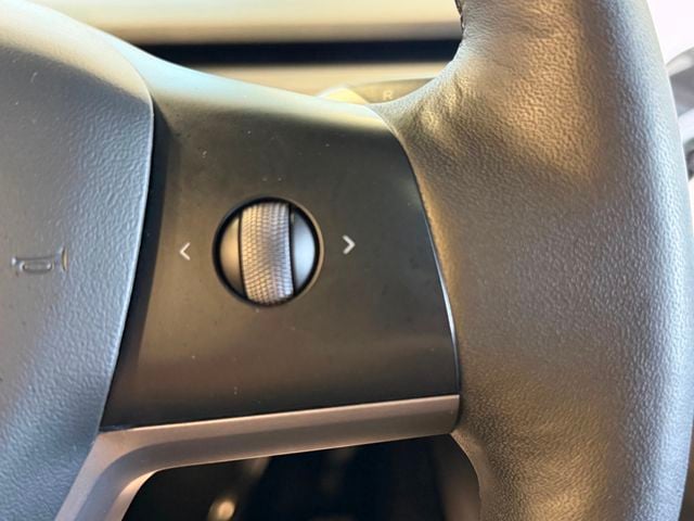 2022 Tesla Model Y Performance AWD - 23063284 - 26
