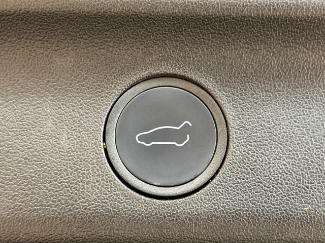 2022 Tesla Model Y Performance AWD - 23072408 - 37