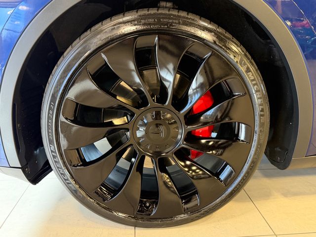 2022 Tesla Model Y Performance AWD - 23098640 - 37