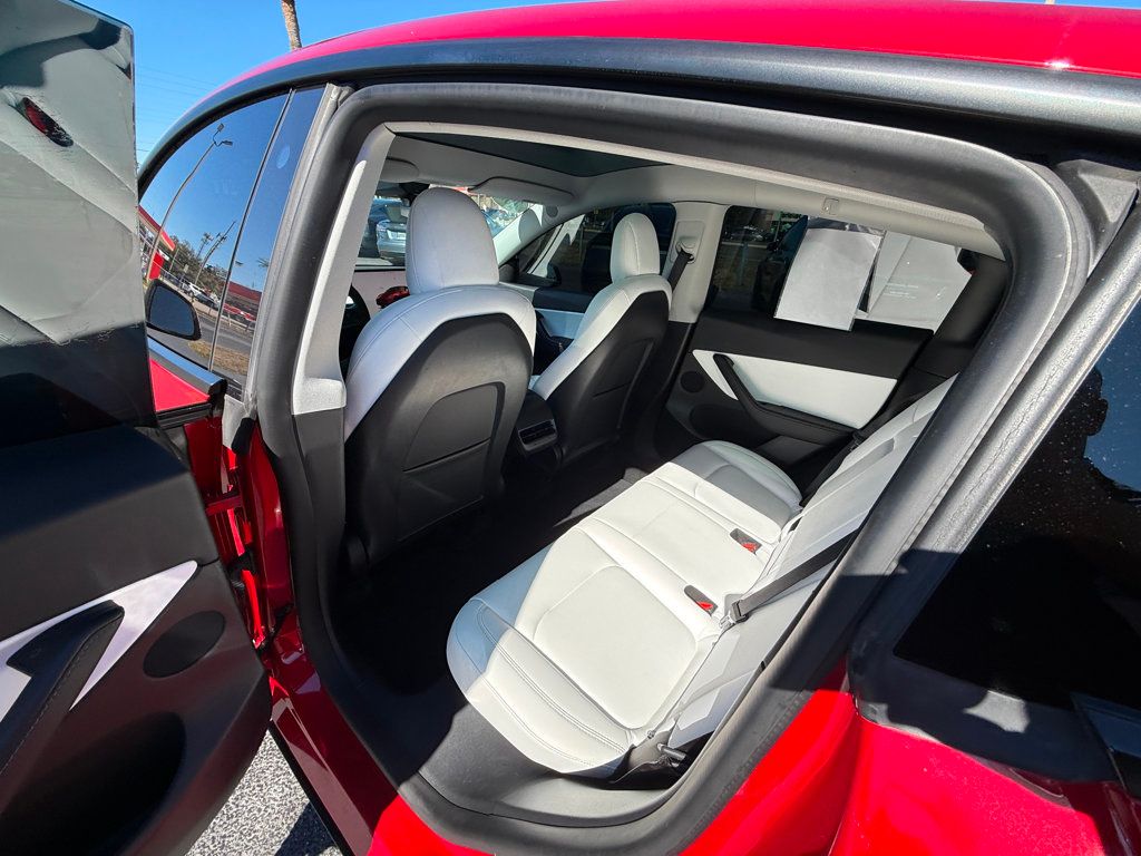 2022 Tesla Model Y Performance AWD - 22978045 - 21