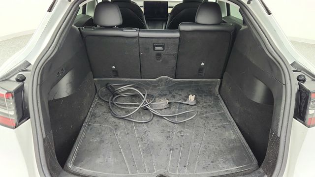 2022 Tesla Model Y Performance AWD - 22957033 - 25