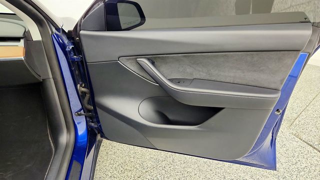 2022 Tesla Model Y Performance AWD - 23010140 - 29