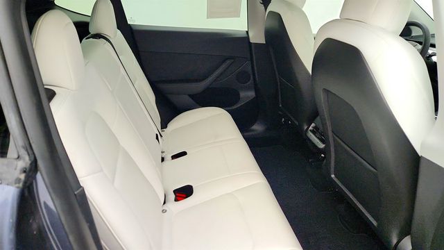 2022 Tesla Model Y Performance AWD - 23016437 - 25