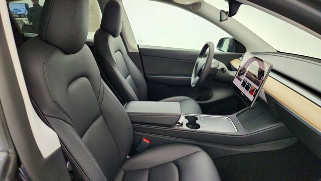 2022 Tesla Model Y Performance AWD - 23019519 - 27