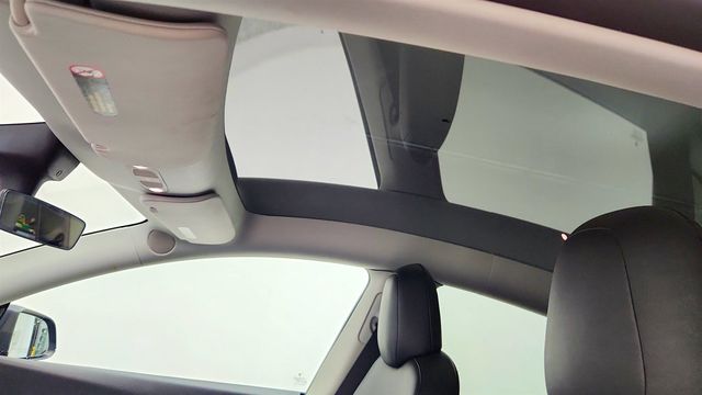 2022 Tesla Model Y Performance AWD - 23069376 - 9