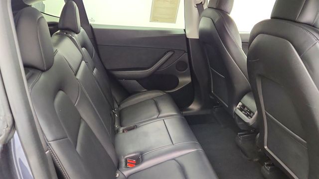 2022 Tesla Model Y Performance AWD - 23069376 - 27