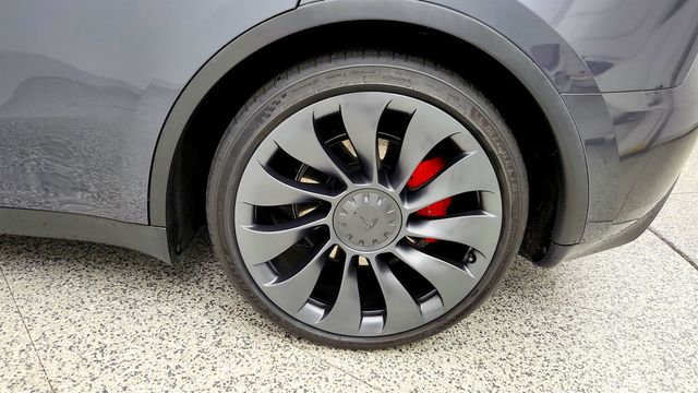 2022 Tesla Model Y Performance AWD - 23069376 - 8