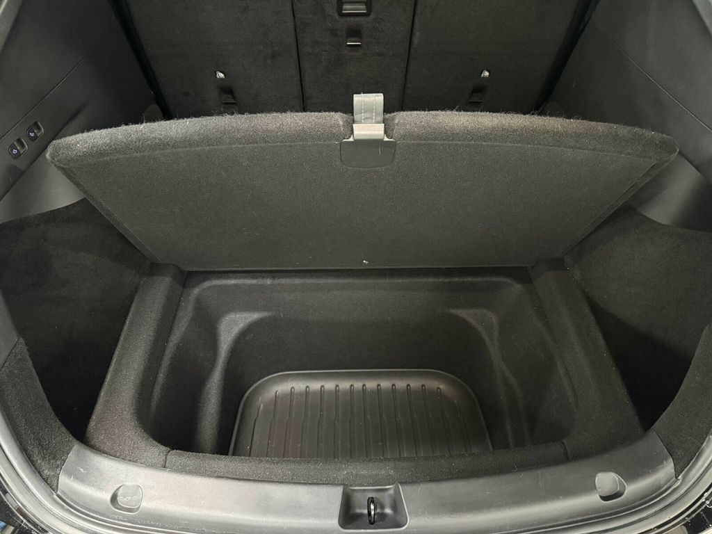 2022 Tesla Model Y Performance AWD, Texas Owned, Triple Black - 23042708 - 26