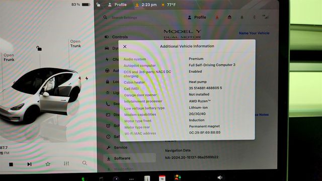 2022 Tesla Model Y Performance AWD w/ White & Black Premium Interior - 23041585 - 19