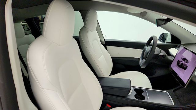 2022 Tesla Model Y Performance AWD w/ White & Black Premium Interior - 23041585 - 23