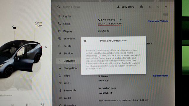 2022 Tesla Model Y Performance AWD w/ White & Black Premium Interior - 23006931 - 16