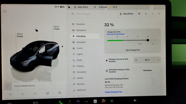 2022 Tesla Model Y Performance AWD w/ White & Black Premium Interior - 23006931 - 18