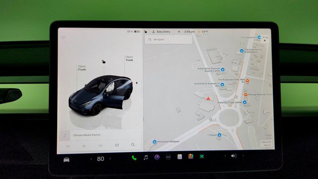 2022 Tesla Model Y Performance AWD w/ White & Black Premium Interior - 23006931 - 23