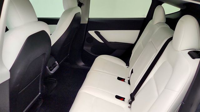 2022 Tesla Model Y Performance AWD w/ White & Black Premium Interior - 23006931 - 26