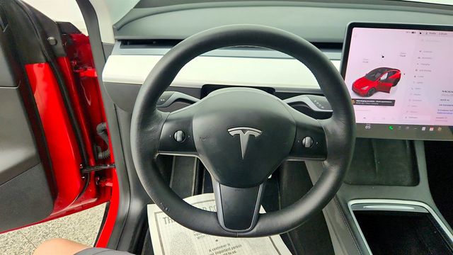 2022 Tesla Model Y Performance AWD w/ White & Black Premium Interior - 23014842 - 12