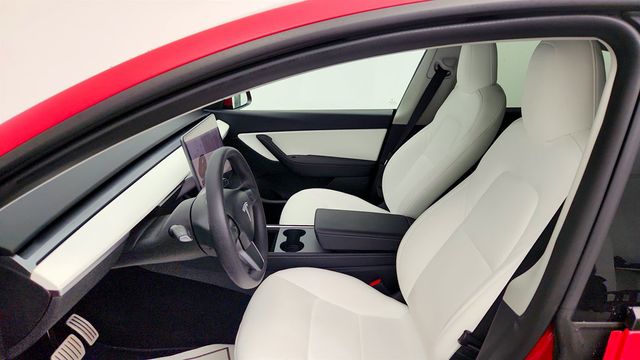 2022 Tesla Model Y Performance AWD w/ White & Black Premium Interior - 23014842 - 24