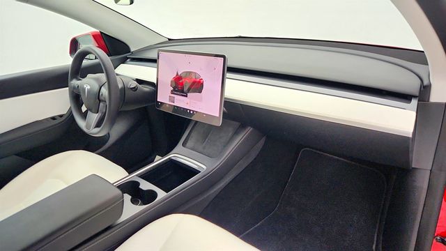 2022 Tesla Model Y Performance AWD w/ White & Black Premium Interior - 23014842 - 29