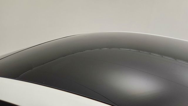 2022 Tesla Model Y Performance AWD w/ White & Black Premium Interior - 23017606 - 9