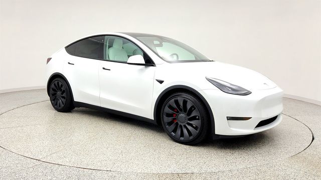 2022 Tesla Model Y Performance AWD w/ White & Black Premium Interior - 23017606 - 2