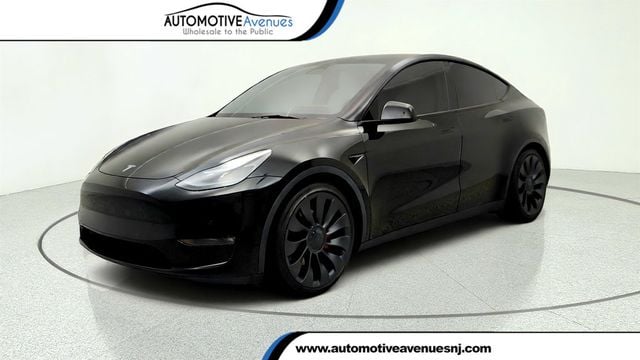 2022 Tesla Model Y Performance AWD w/ White & Black Premium Interior - 23050998 - 0
