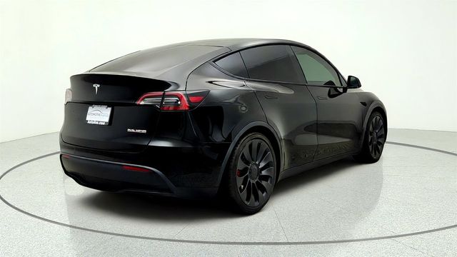 2022 Tesla Model Y Performance AWD w/ White & Black Premium Interior - 23050998 - 4