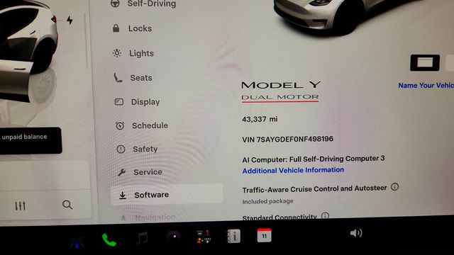 2022 Tesla Model Y Performance AWD w/ White & Black Premium Interior - 23080943 - 13