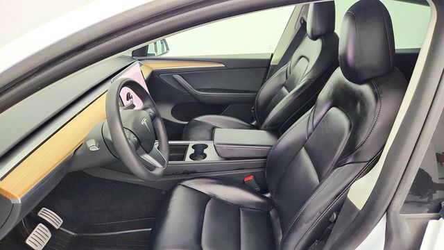 2022 Tesla Model Y Performance w/ 21'' Wheels, Sport-Tuned Suspension & AWD - 22996267 - 23