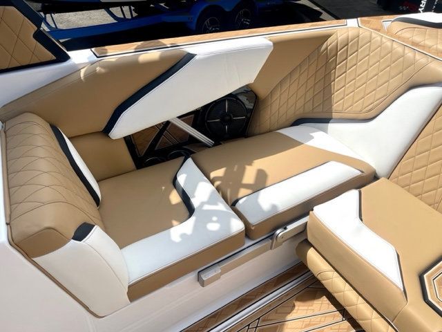 2022 Tige 24 RZX One Owner Loaded - 22860712 - 27