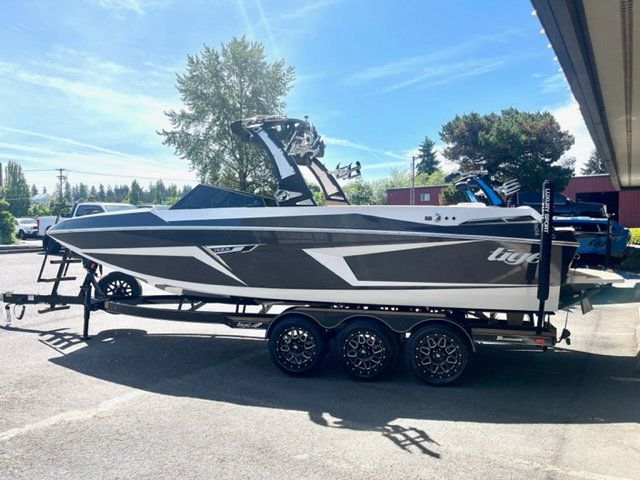 2022 Tige 24 RZX One Owner Loaded - 22860712 - 7