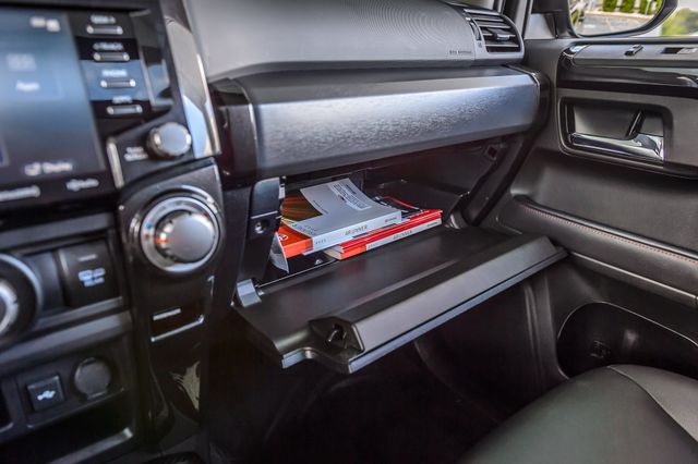 2022 Toyota 4Runner 4RUNNER TRD OFF ROAD PREMIUM 4WD BLACK ON BLACK LOTS OF UPGRADES - 23085591 - 37